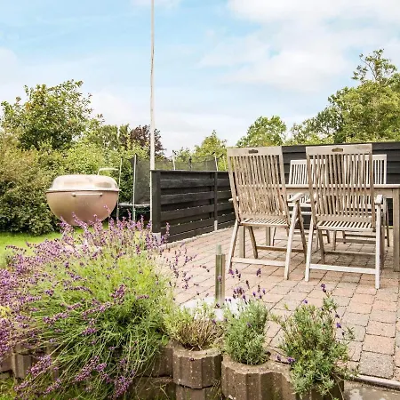 9 Person Holiday In Alling Bro Allingåbro